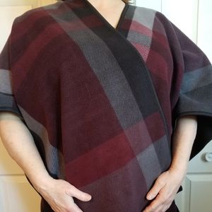 Ike Behar fleece wrap- OSFM